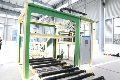 中共嶧城區(qū)委十屆七次全體會(huì)議暨全區(qū)新舊動(dòng)能轉(zhuǎn)換項(xiàng)目推進(jìn)會(huì)議 聚焦機(jī)械設(shè)備研發(fā)，推動(dòng)高質(zhì)量發(fā)展