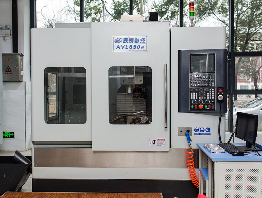 匠心鑄就未來(lái) 湖北瑞爾鑫機(jī)械有限責(zé)任公司的二廠設(shè)備研發(fā)探索